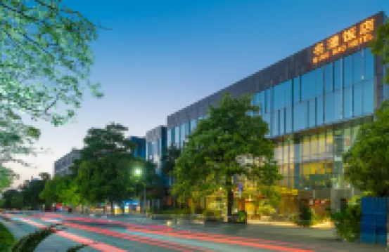 Yangjiang Minghao Hotel Hotel berhampiran Donghu Tourist Area