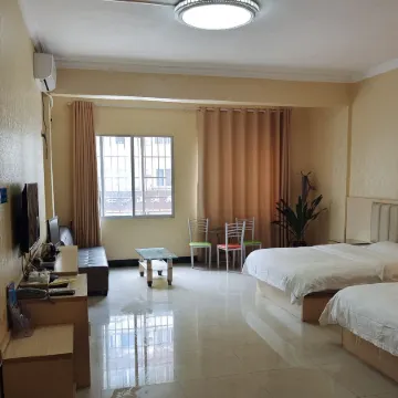 Hechi Xinzhuyuan Business Hotel