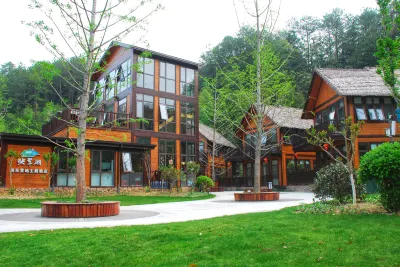 Anyuan    Ying Cui  Lake  motorhome camp theme hotel Hotels in Anyuan