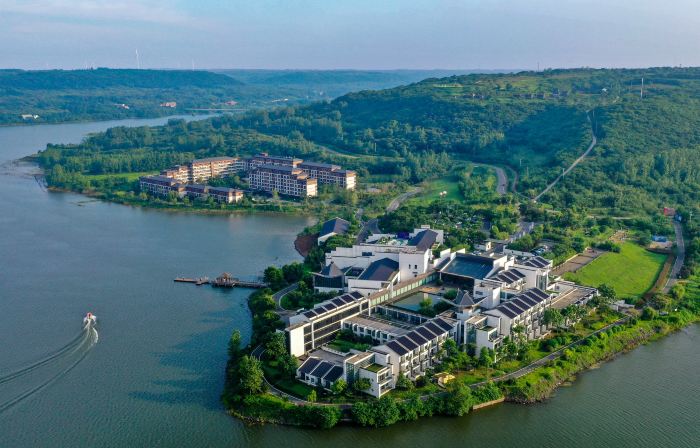Jinling Resort Tianquan Lake