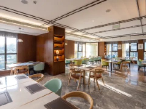 Jinjiang Metropolo Hotel (Xuzhou East High-Speed Railway Station Jinlong Lake Subway Station) Hotels in Xuzhou
