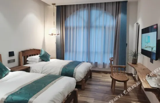 興昌民宿（林蔭路分店）