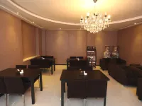 Jinyi Business Hotel