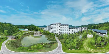 Palm Bay Red Mansion Resort