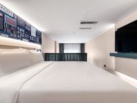 宜必思酒店(哈尔滨中央大街步行街店) - 复式大床房