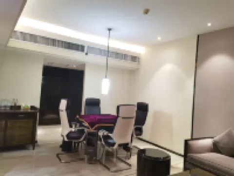 興義海鈺酒店（桔山廣場店） 興義酒店