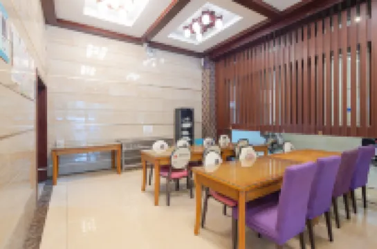 Zhuzhou Beauty Zhiyue Hotel (Zhongxing Street Summer Plaza)