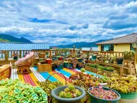 Lijiang Baoxiang Ju Hanging Garden View Hotel