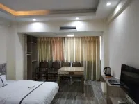 Fuyang Aishang Theme Hotel