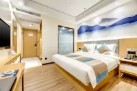 VX Hotel (Dongfang high speed railway station Haidong Beach Park store)