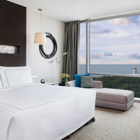 InterContinental Hotels QINGDAO by IHG