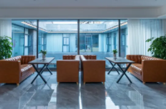 Ledaily Hotel (Leshan High-speed Railway Station Branch)