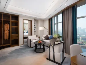 Luzhou Jianguo Hotel