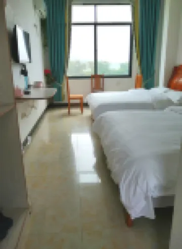 Lingchuan Maozhou Island No. 35 Leisure Farmstay