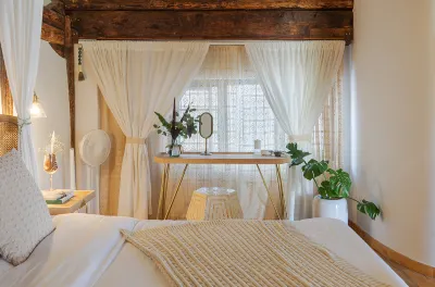 大理喜洲半夏花園民宿 喜洲嚴家民居附近的飯店