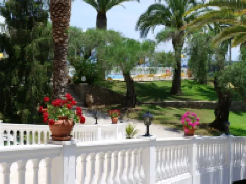 Paradise Hotel Corfu Hotels in Gouvia