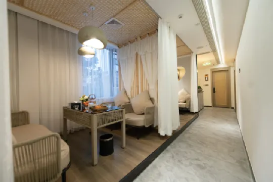 Jianyang Junhao Hotel (Sancha Lake) Отели рядом с достопримечательностью «Sancha Lake Scenic Area»