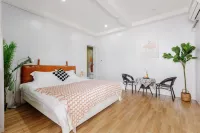 Shanghai Yimiyangguang · Jiji Boutique Stay - مسبح خاص