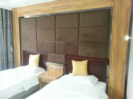 Tianzi Hotel Отели в г. Цинчуань