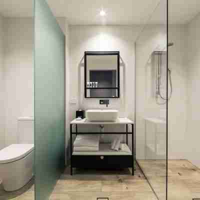 Mercure Canberra Belconnen Rooms