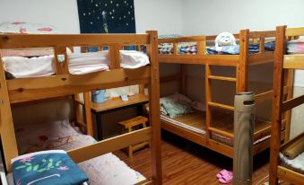 Cat Youth Hostel in Qufu Alley
