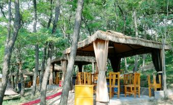 Yanming Xiedao Forest Hot Spring Hotel