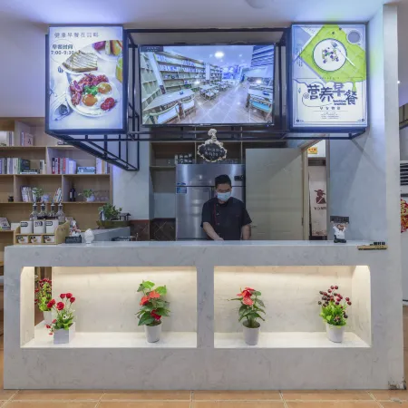 Zhefei Hotel (Hefei University of Technology Huaihe Road Pedestrian Street)