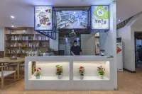 Zhefei Hotel (Hefei University of Technology Huaihe Road Pedestrian Street) - 3성급