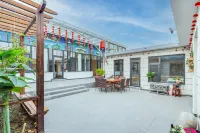 Floral Hotel·Beijing Jinhai Lake Jingcheng Memory Homestay Hotel in zona Huangsongyu