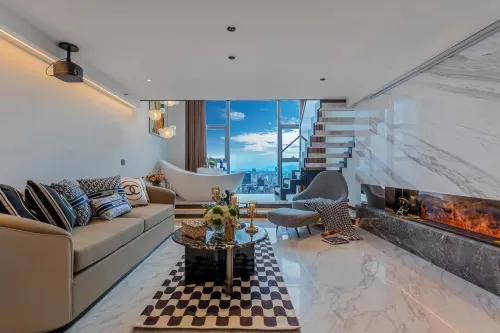 Gaoyin Sky Apartment (Kunming Tongde Plaza Store)