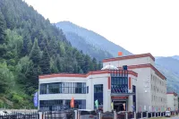 Xinsi Guniang Villa Jinlinlou (Shuangqiaogou Scenic Area)