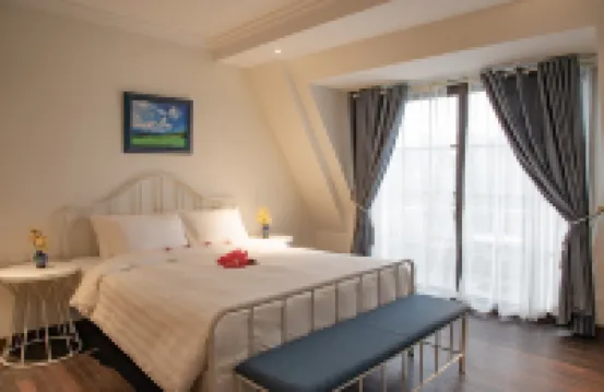 Paradise Soc Son Resort Hotels in Pho Yen