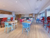 Travelodge St Albans City Centre - breakfast
