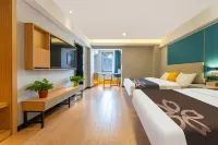 Feronia Hotel (Kashi Yopurga County Dawakun Scenic Area) Hotels in Yopurga