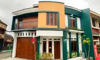 FH Stay Maguwo Hotels in Ngemplak