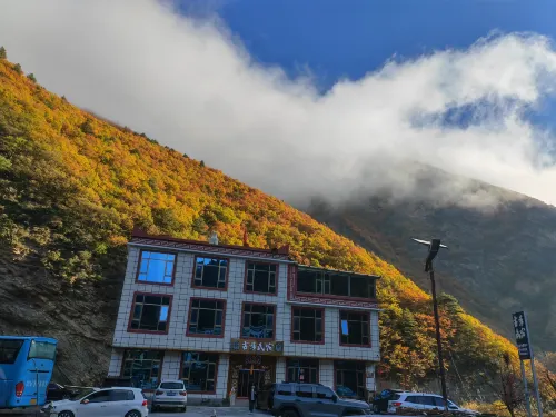 Heishui Guluo Homestay