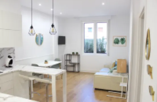 NEW, CENTRAL NEAR BEACH AND SEA by www.SanSebastianApartments.es