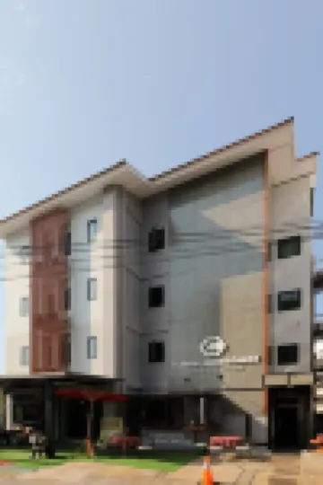 Collection O Centre Place Hotels near Thapae Stadium
