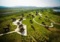 Hulunbuir Jalainur Dongfang Kuaiche Hotel (Mengma Park) Hotels in Hulunbuir