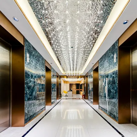 Yuecheng Lizhi Hotel (Tai'an Wanda Plaza Convention Center)