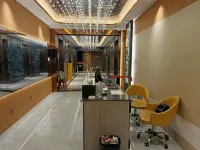Yuecheng Lizhi Hotel (Tai'an Wanda Plaza Convention Center) - Romantic