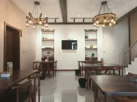 Qitai Liangqishanyuan Homestay