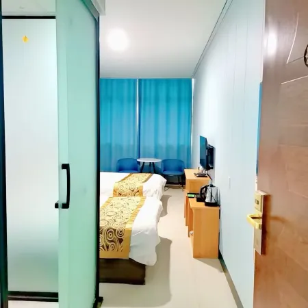 Changfeng Tongqing Hotel Отели в г. Чанфэн