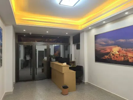 Ink on the flower blossom homestay Отели в г. Мото