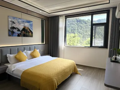 Shezhuyinju Homestay (Sanqingshan) 삼청궁 주변 호텔