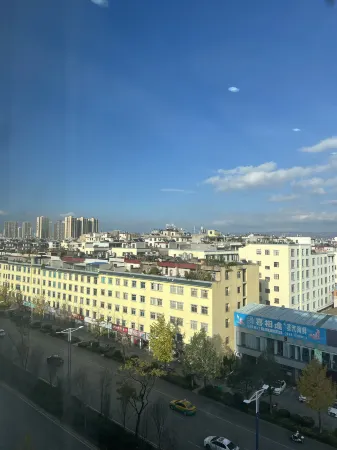 JUN SHANG HOTEL Отели в г. Цюйцзин