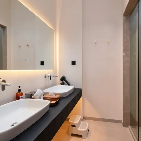 Huizhou Longmen Nankun Mountain Tingshan Stream-Walking Hot Spring Homestay