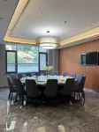 Lanou International Hotel (Shaoshan Scenic Area High-Speed Railway Station) Hotels in Shaoshan