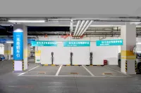 Heyi Select Hotel (Anshan Railway Station MixC Branch) - Bãi đậu xe