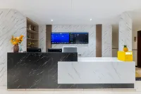 Mingyuexin Hotel (Qilou Old Street Mingzhu Plaza) - 2 ดาว